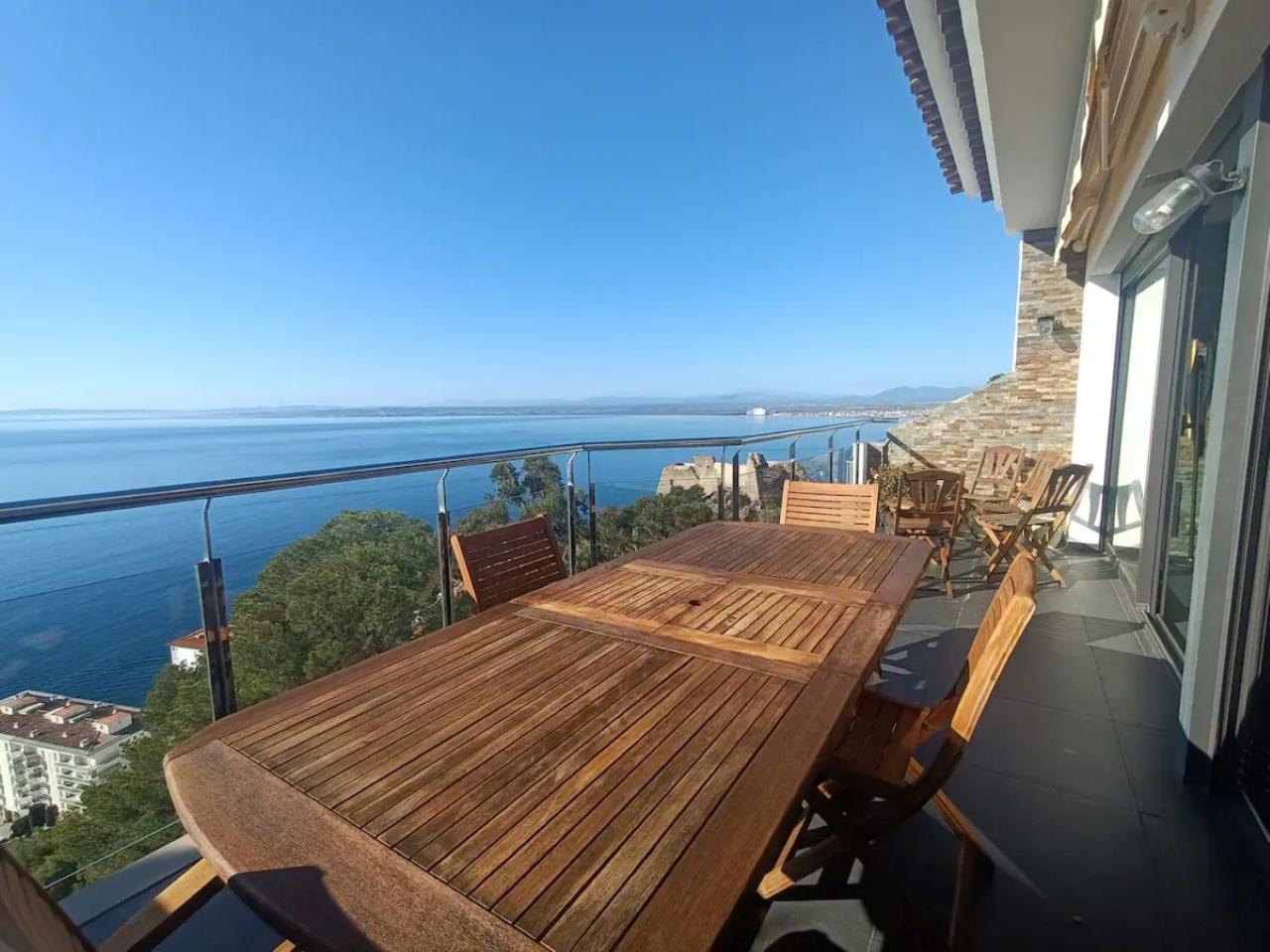 Maison , Vue Mer, Jacuzzi, 8 Personnes Villa Roses
