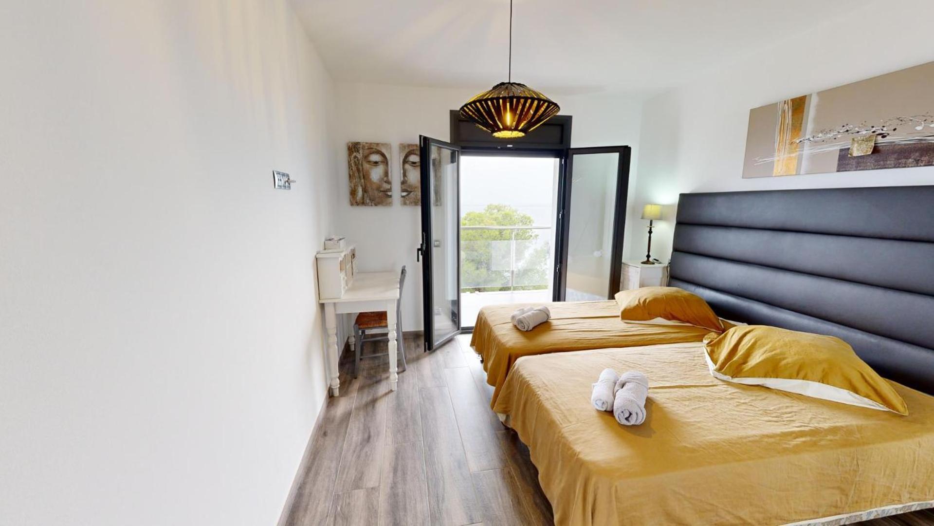 Villa Maison , Vue Mer, Jacuzzi, 8 Personnes Roses