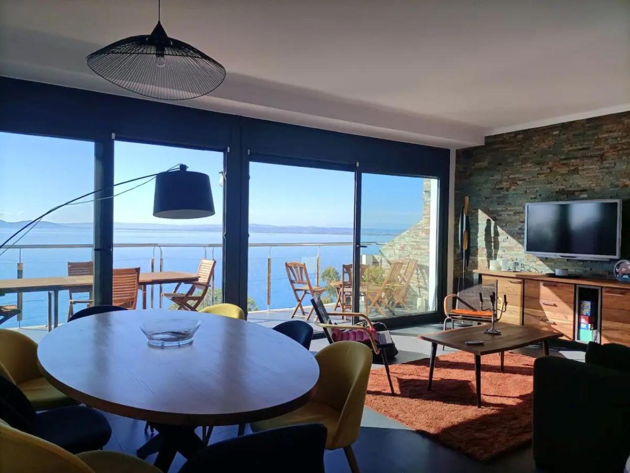 Maison , Vue Mer, Jacuzzi, 8 Personnes Villa *