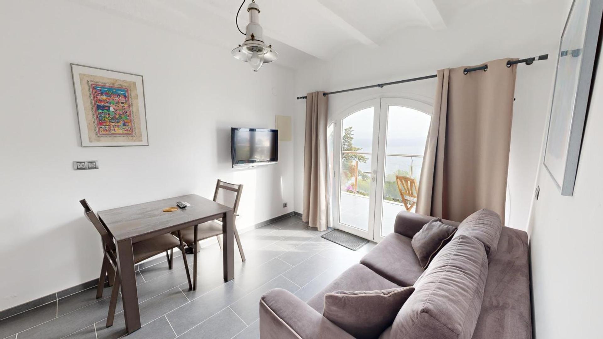Maison , Vue Mer, Jacuzzi, 8 Personnes Roses