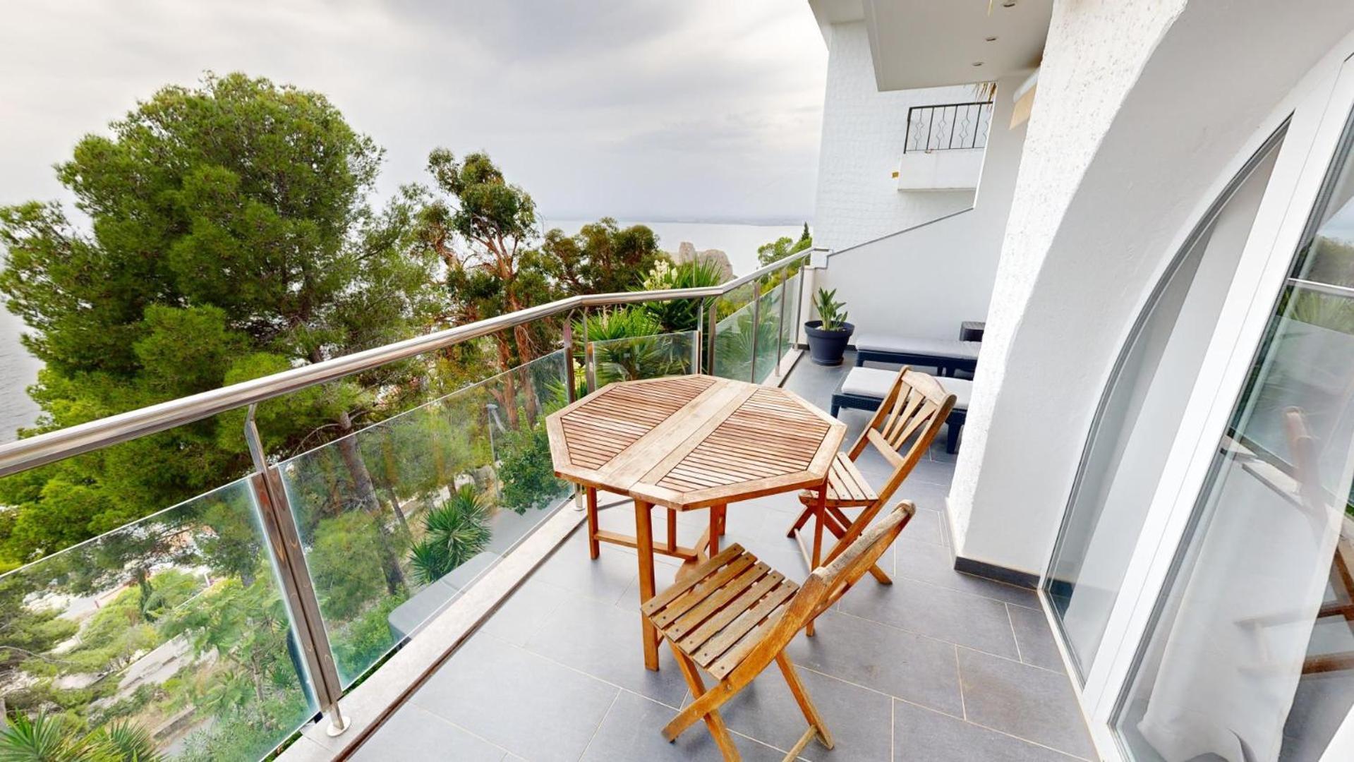 Maison , Vue Mer, Jacuzzi, 8 Personnes * Roses